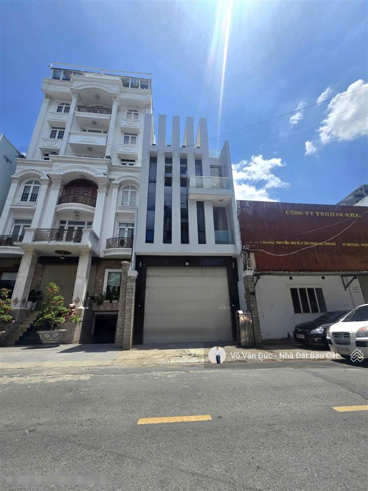 Cho thuê nhà mt nguyễn văn tố. dt 6x25  đúc 1 hầm, 1 trệt, 3 lầu, st  dt sàn 700m2  sàn suốt
