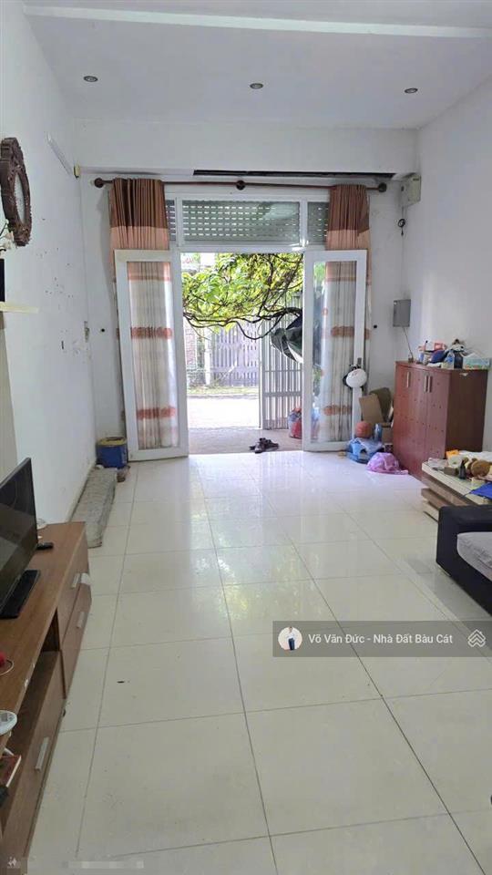 Ngộp bank bán gấp căn nhà 3 lầu mt tự quyết, tân phú. dt 4x21, đúc 3 tấm, nhỉnh 8 tỷ
