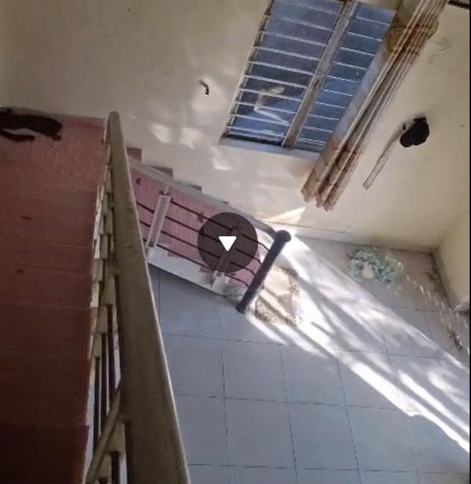 ♥ Cho thuê nhà MT Phó Đức Chính - Chính Hữu Nối Dài, 130m2, C4, 2pn 2WC, 7 triệu