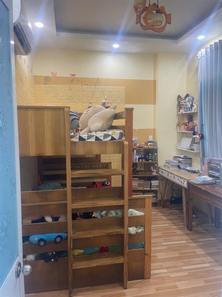 ♥ K Thẳng tắp30m ra Đường 3 Tháng 2, 41m2, ngang 5m, 2 tầng đúc, 3.x tỷ