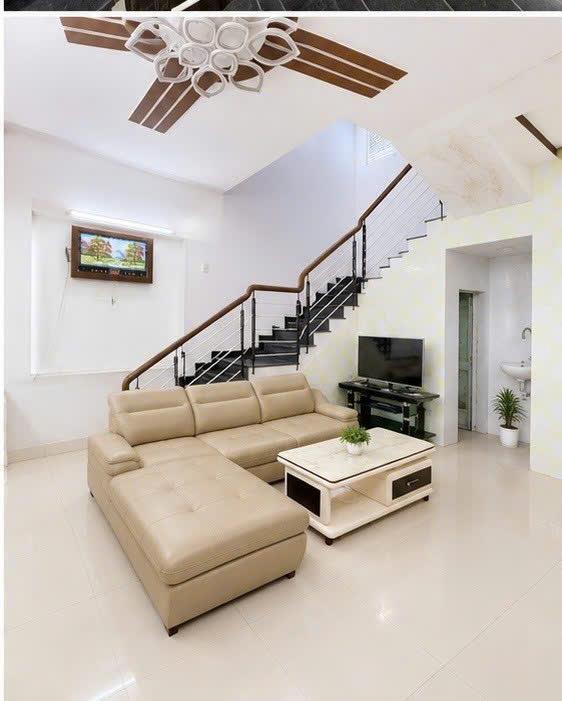 ♥ Sát MT Lê Đình Dương đi bộ Cầu Rồng, 42m2, ngang 7m, 3.5 tầng cứng, 4PN, nhỉnh 4 tỷ
