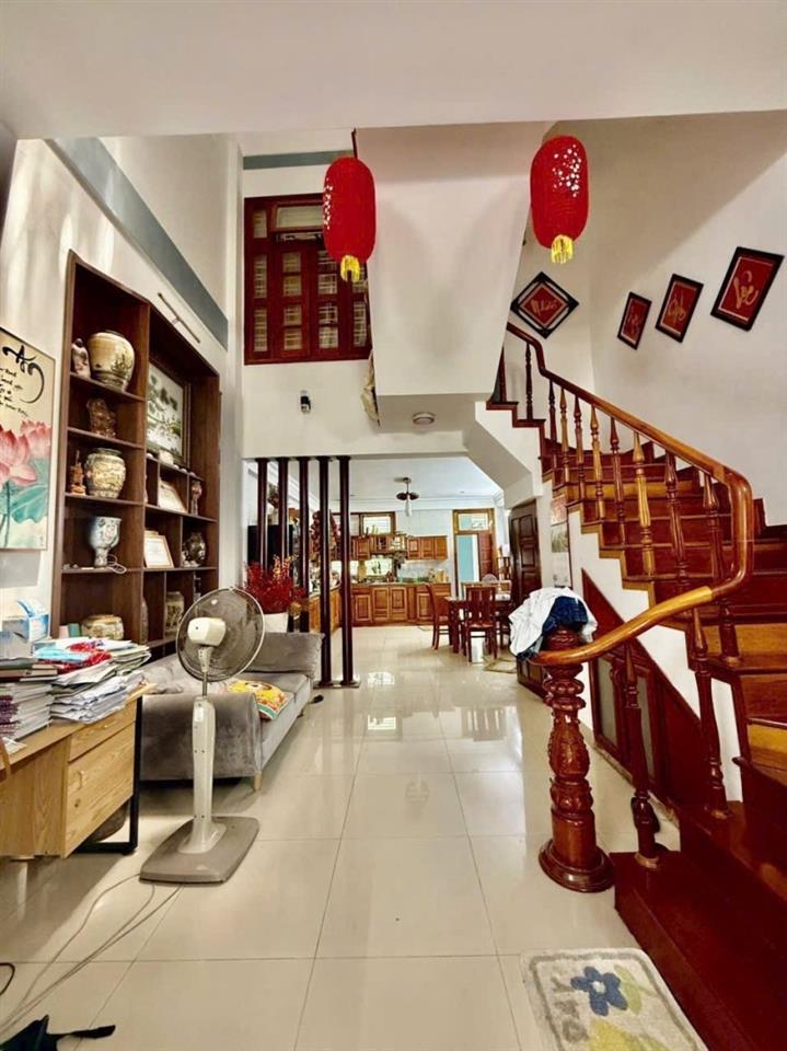 ♥ Đường nhánh 5.5m Núi Thành, 120m2, 3 tầng, đi bộ ra Trần Thị Lý, Bạch Đằng