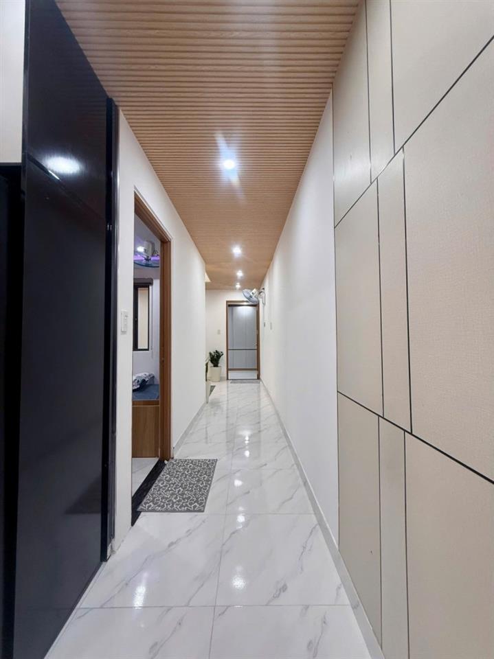♥ Nhà kiệt thẳng thông thấy MT Trần Cao Vân, 92m2, ngang hơn 5m, 2 tầng 4PN, mởi hiện đại
