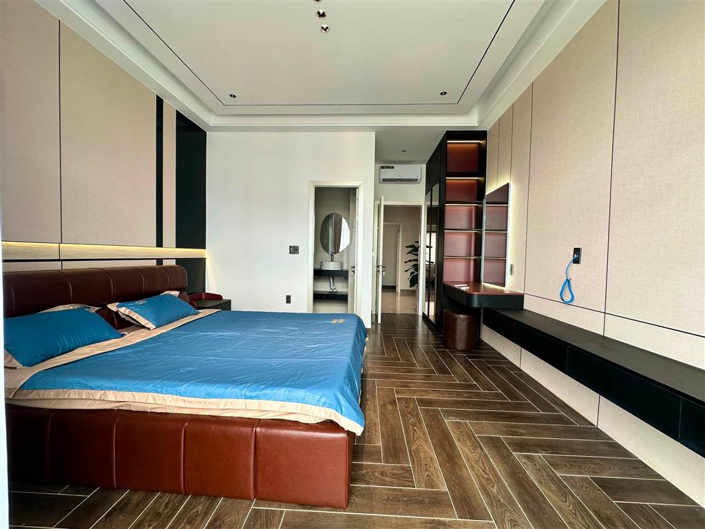 ♥ Mặt Tiền Lê Đình Thám, đường 10.5m gần Chợ Mới, 60m2, 5 tầng dòng tiền 60tr/th