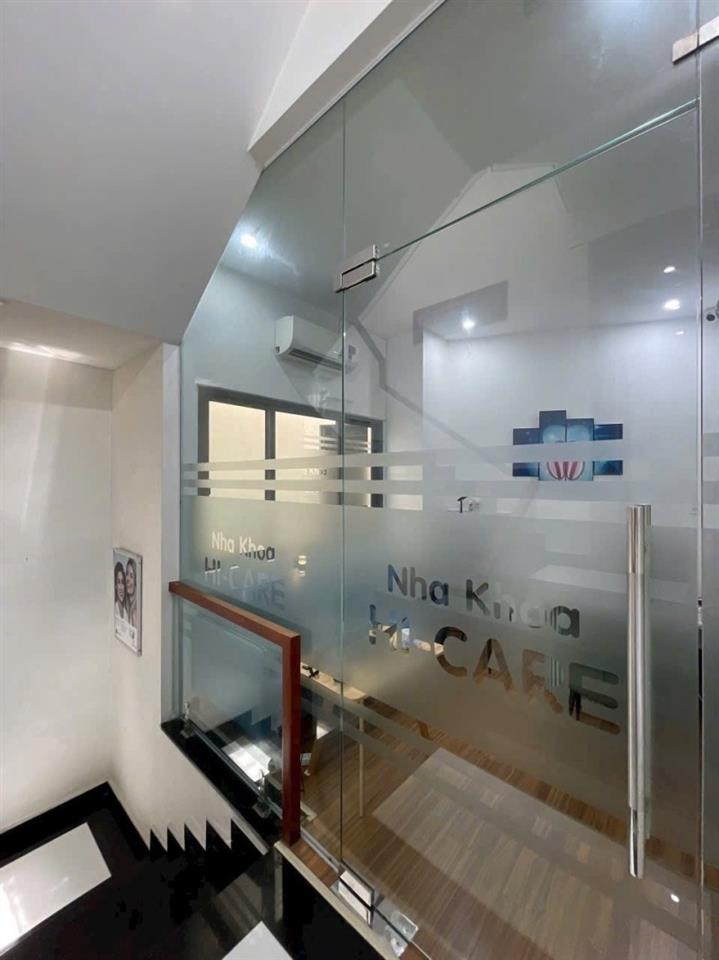 ♥ Mặt Tiền Đường 2 Tháng 9, gần DownTown, 109m2, 3.5 tầng, dòng tiền cho thuê KD 40tr,