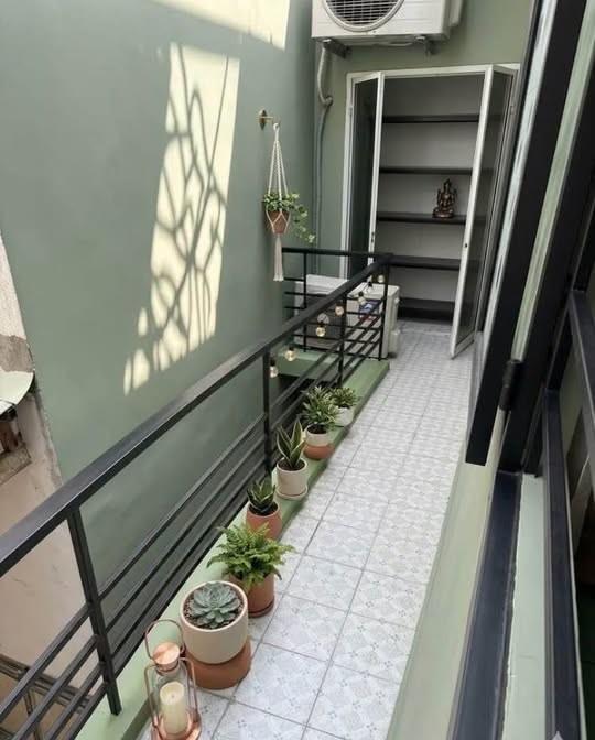 ♥ Nhỉnh 2  tỷ Nhà gần Mặt Tiền Hàm Nghi, 2 tầng cứng ngắc, sạch sẽ ở ngay