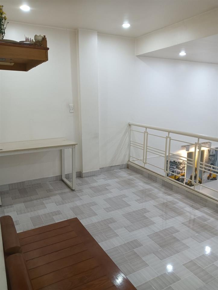♥ Gần MT Hà Huy Tập, Trường Học, Chợ, 55m2, mê lửng sạch đẹp, 3.2 tỷ