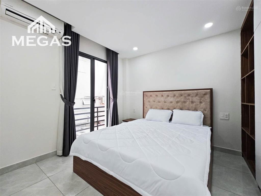 Trống sẵn căn 1 phòng ngủ ban công rộng thoáng ngay hưng phước cạnh secc, crescent mall