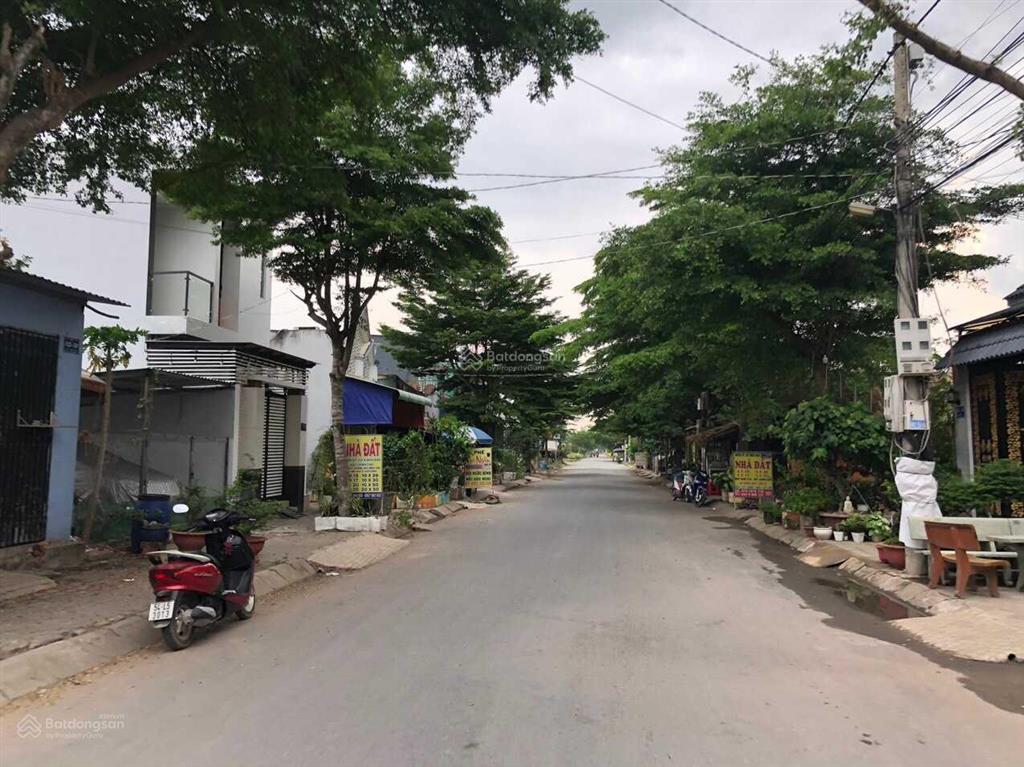 Bán đất đức hòa xã mỹ hạnh nam kdc mỹ hạnh hoàng gia dt 80m2 giá 1,05 tỷ đất thổ cư.  0901 620 ***