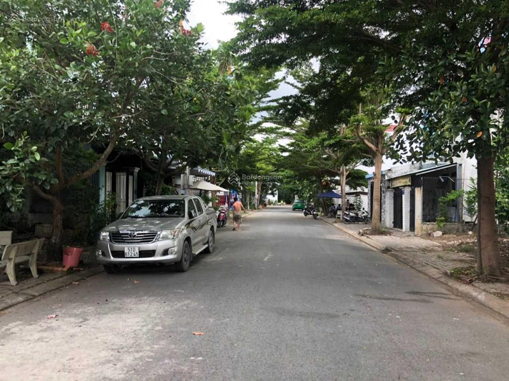 Bán đất đức hòa xã mỹ hạnh nam kdc mỹ hạnh hoàng gia dt 80m2 giá 1,05 tỷ đất thổ cư.  0901 620 ***