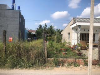 Bán đất xã mỹ hạnh nam, đường gò hưu vào 300m,ngay chợ, dt 120m2.giá 1,28 tỷ đất thổ shr 0901 620 ***