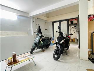 2 mặt tiền hẻm  4 tầng  30m2 3pn . 3wc . . sổ đ.ẹp  ko lộ giới . ko quy hoạch  ngay cityland .