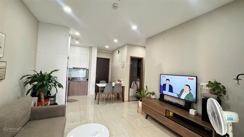 Cần bán căn góc 57m2 giá 2ty2 bcons garden có ban công.