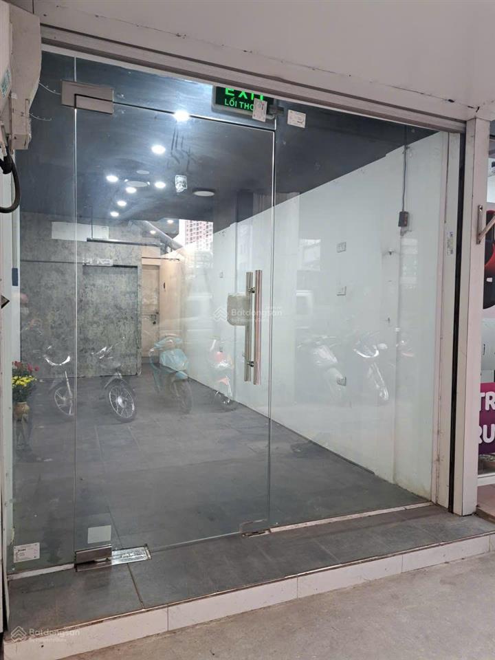 Chính chủ cho thuê cửa hàng mặt tiền đường cầu giấy (hà nội) giá tốt