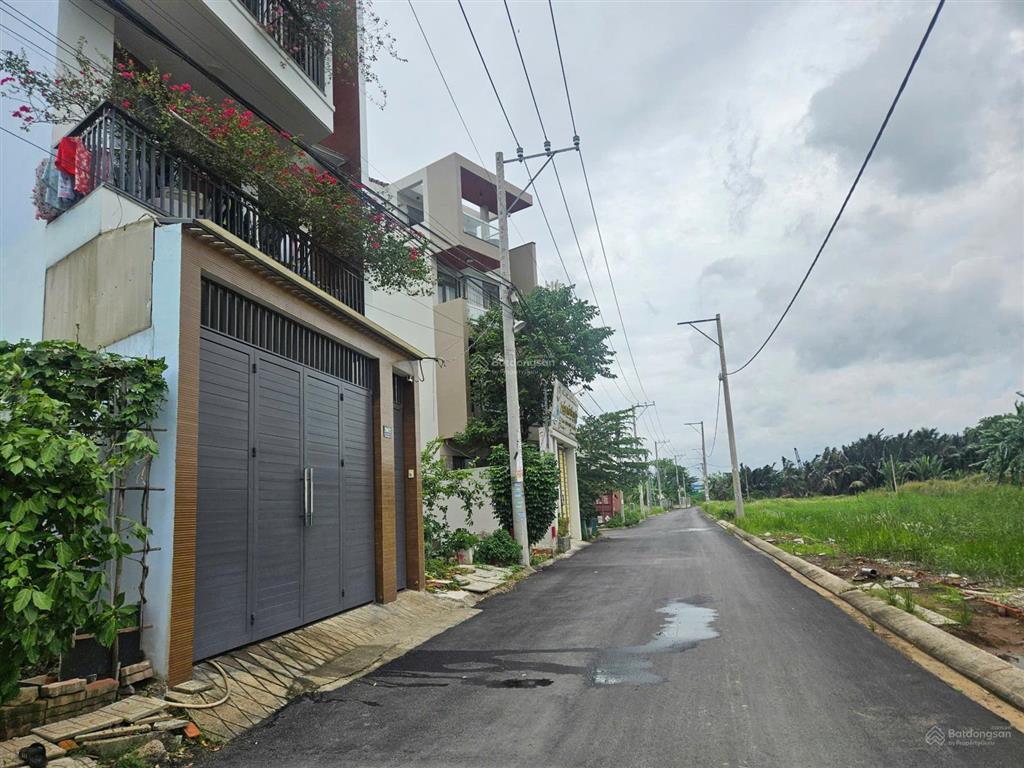 1.932m2 đất phú hữu (32.25x61) bưng ông thoàn q9