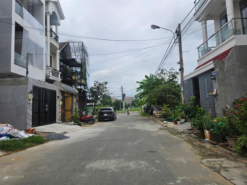 1.932m2 đất phú hữu (32.25x61) bưng ông thoàn q9