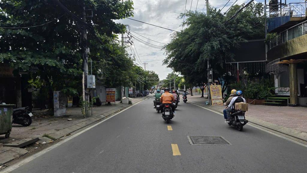 Cc  mt gò dưa 21x60 thuận tiện xây building