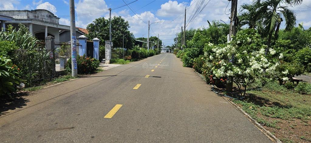 871m2 mt phan đình phùng  sát vòng xoáy, giá đầu tư