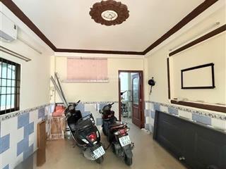 Bán nhà riêng tại võ văn tần, 8 tỷ, 44 m2, 5pn + 4wc, giá siêu hời chính chủ