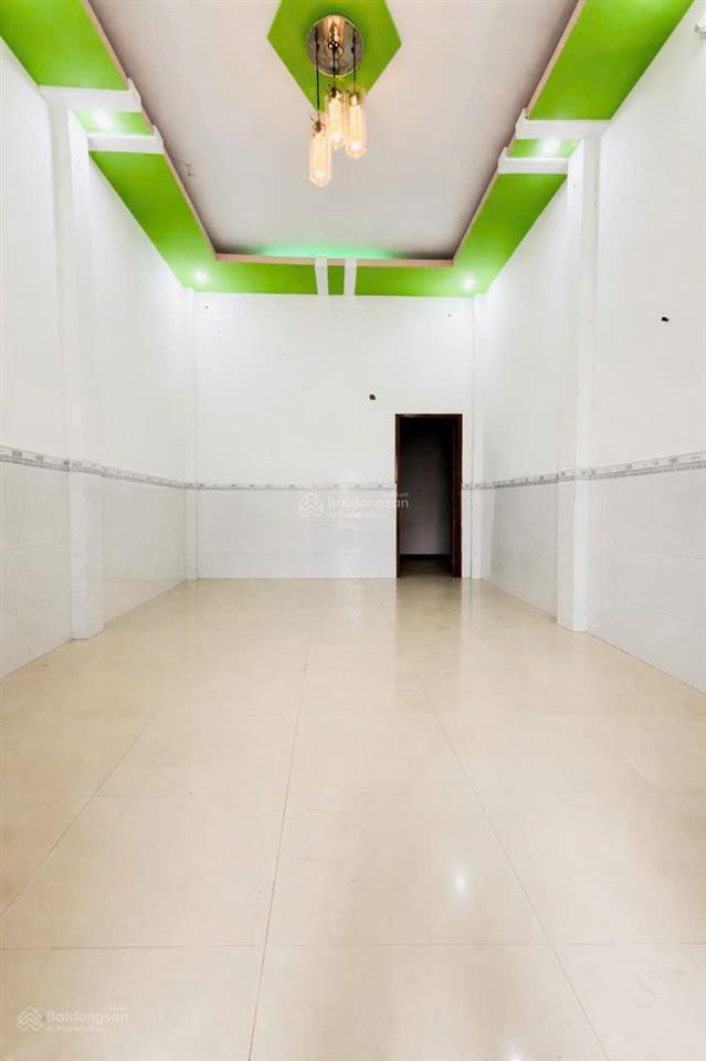 Bán gấp nhà hóc môn chỉ 2,6 tỷ