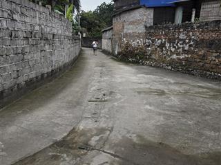 Đất chương mỹ giá chưa tới 10tr/m đường thông ôtô đỗ cửa.