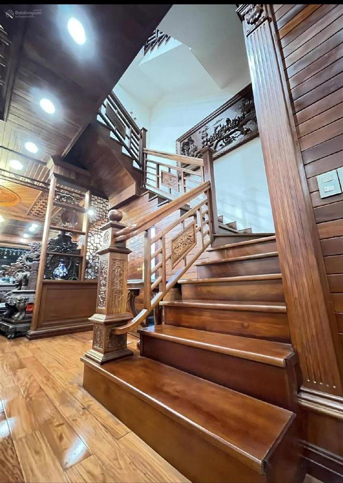 Bán nhà biệt thự vinhomes riverside, 140 tỷ, 225 m2, hàng hiếm tại phúc lợi, long biên, hà nội