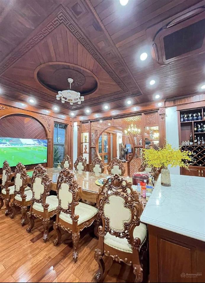 Bán nhà biệt thự vinhomes riverside, 140 tỷ, 225 m2, hàng hiếm tại phúc lợi, long biên, hà nội