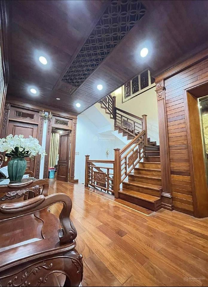 Bán nhà biệt thự vinhomes riverside, 140 tỷ, 225 m2, hàng hiếm tại phúc lợi, long biên, hà nội