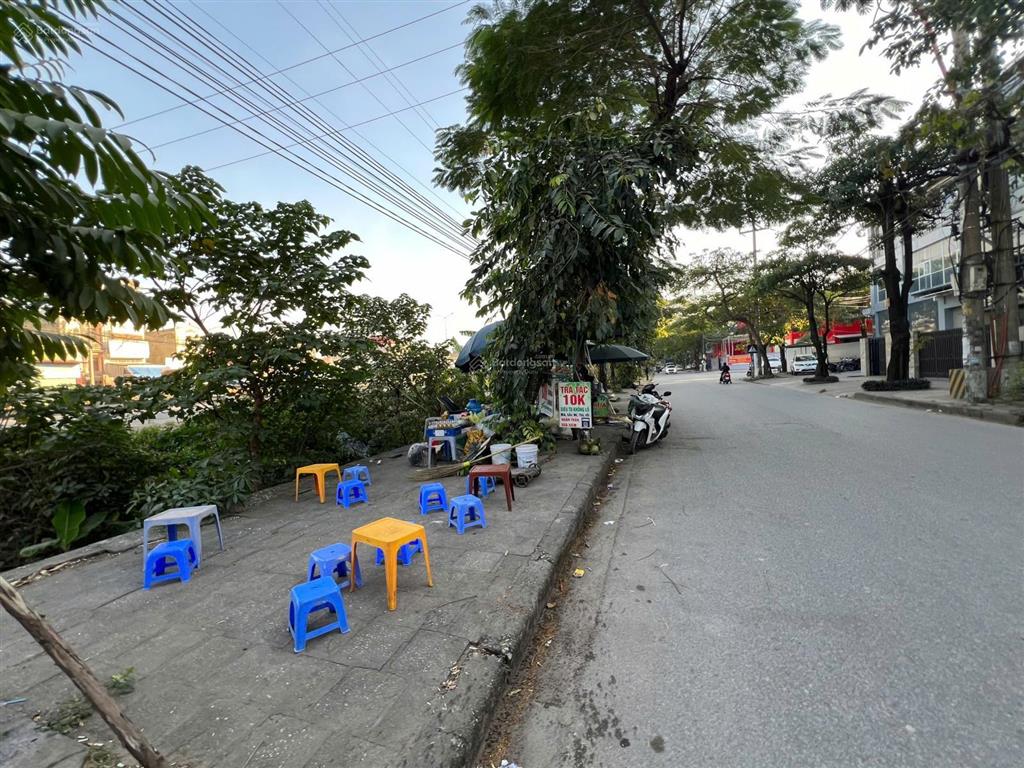 Bán gấp! mặt đường tứ hiệp kinh doanh giá cực rẻ