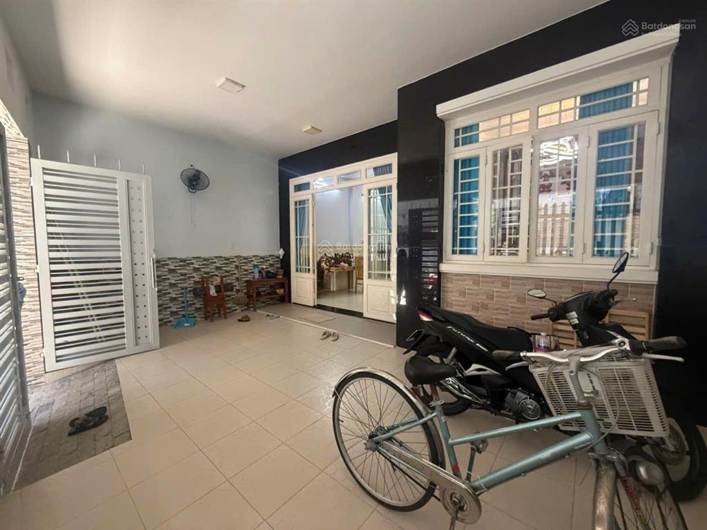 Bán nhà ngang 7m  1 trệt 1 lầu 77m2  2pn đường đỗ xuân hợp pla q9 cũ