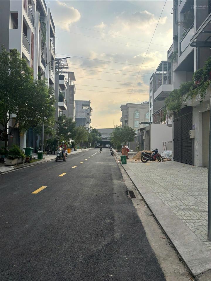 Đất đẹp tx21, 4x28m full thỗ cư đường nhựa khu đồng bộ 12m.