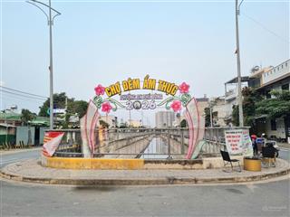 Mặt tiền thạnh lộc 19, dt 5x34m full thổ, ngay khu chợ đêm ẩm thực, cách sông sài gòn 200m.