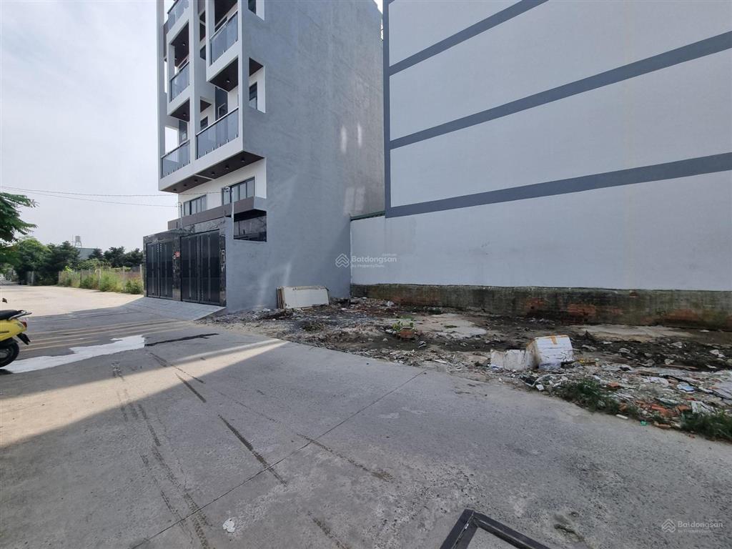 Đất góc 2mt đường tl37 và tl39, dt 155m2, ngay trung tâm phường, cách hhg 300m