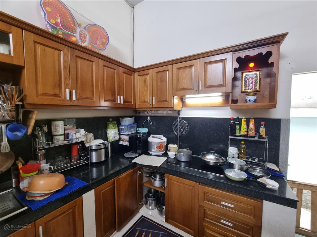 Bán nhà mặt tiền nhị bình 9, dt 14.2mx14m cách sông sg 200m.