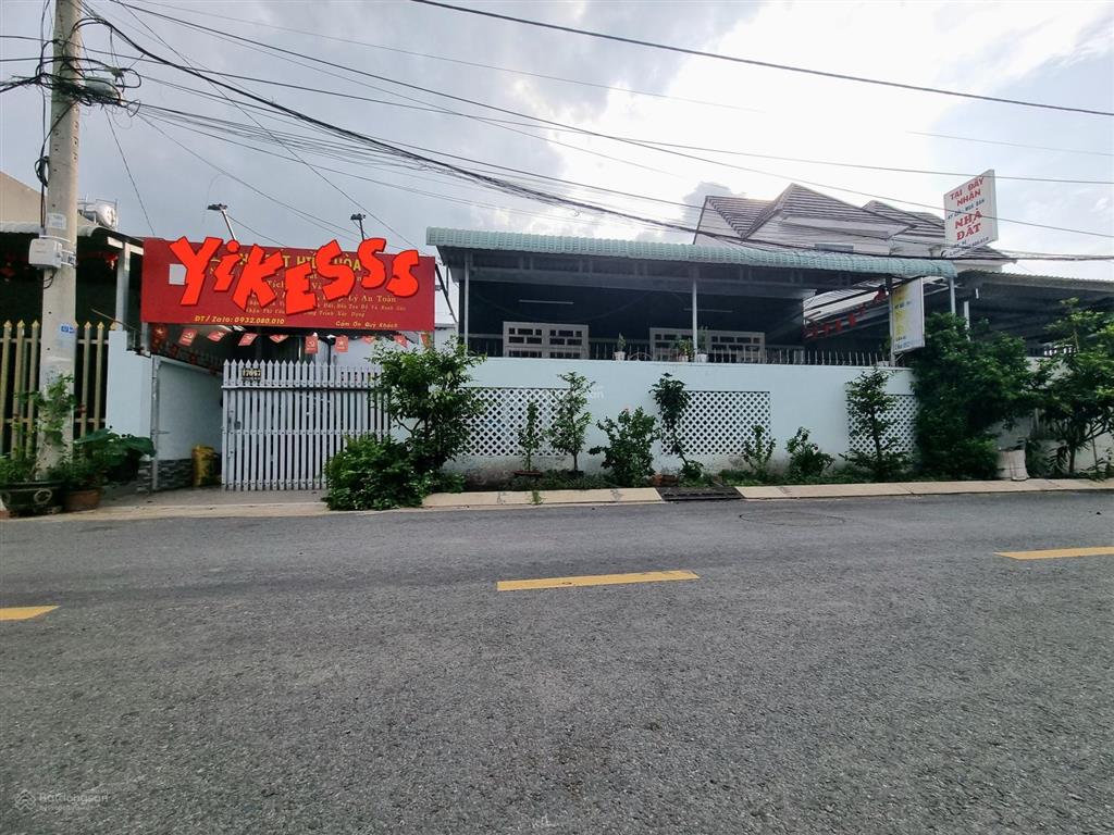 Bán nhà mặt tiền nhị bình 9, dt 14.2mx14m cách sông sg 200m.