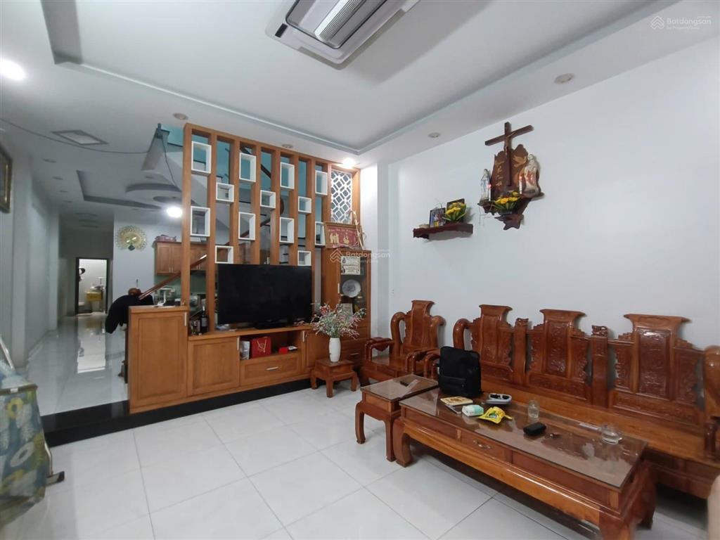 Nhà mặt tiền vườn lài đối diện công viên đài tưởng niệm, 171m2, 1 trệt 1 lầu, giá cực rẻ