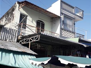 Nhà mặt tiền đẹp nhất chợ phường 8, cà mau