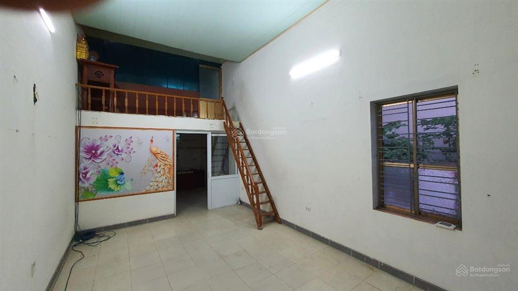 Cho thuê nhà riêng 50m2, gác lửng, giá 2 triệu, cạnh trường thcs hùng vương, cam lộ