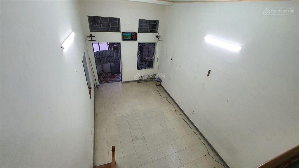 Cho thuê nhà riêng 50m2, gác lửng, giá 2 triệu, cạnh trường thcs hùng vương, cam lộ