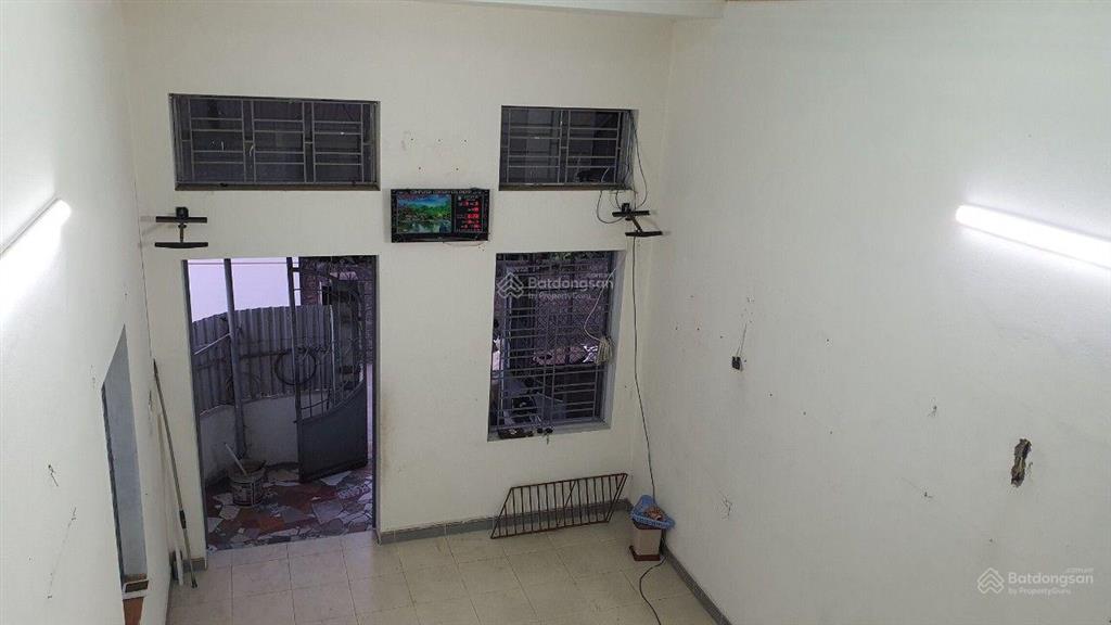 Cho thuê nhà riêng 50m2, gác lửng, giá 2 triệu, cạnh trường thcs hùng vương, cam lộ