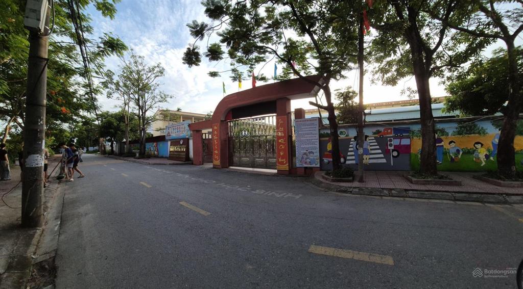 Cho thuê nhà riêng 50m2, gác lửng, giá 2 triệu, cạnh trường thcs hùng vương, cam lộ
