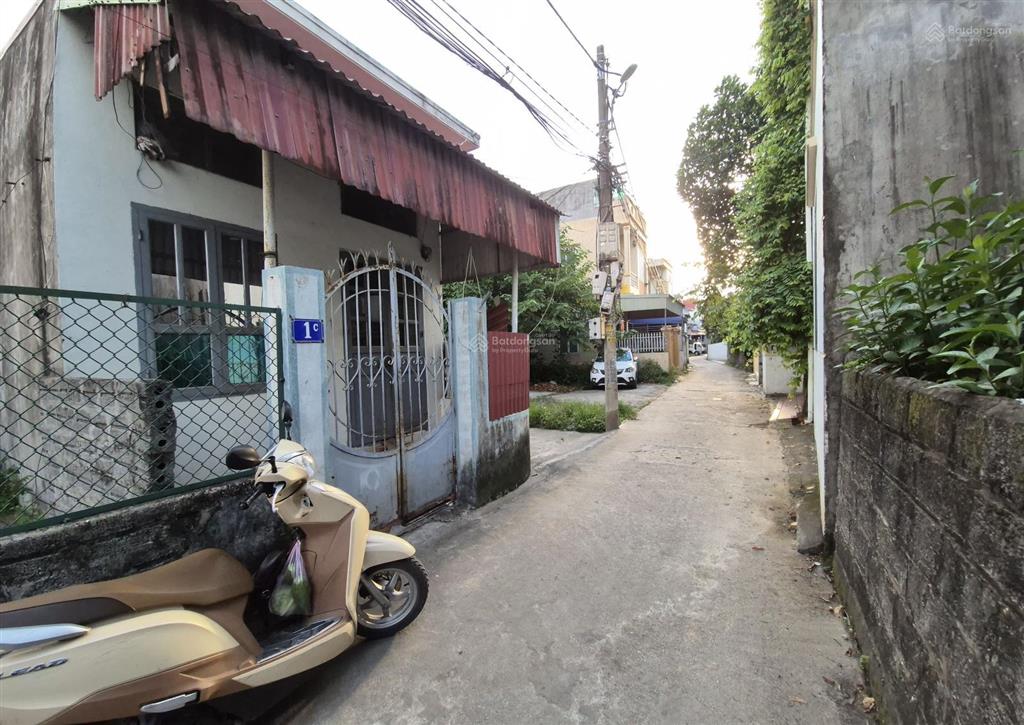Cho thuê nhà riêng 50m2, gác lửng, giá 2 triệu, cạnh trường thcs hùng vương, cam lộ