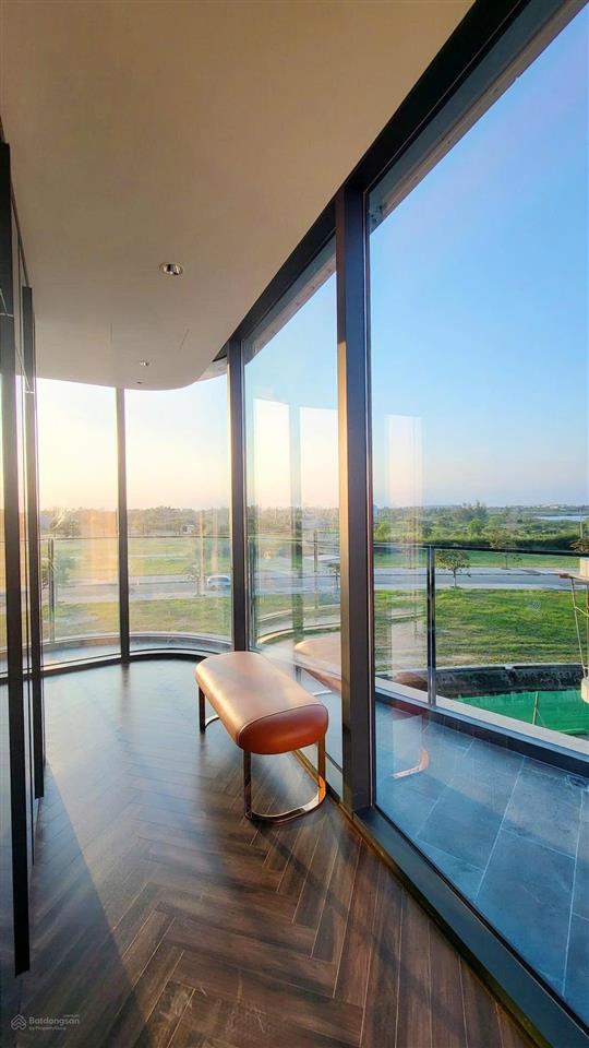 Bán gấp bt regal victoria, căn góc cuối cùng ở dự án, dt 358m2 siêu đẹp.