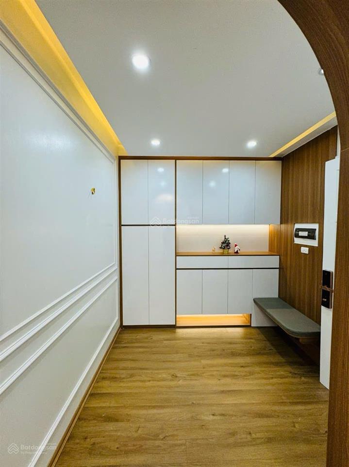 Chính chủ bán căn 120m 4 ngủ 2 vệ sinh c37 bắc hà full nội thất đẹp. giá 8,9 tỷ sổ sẵn