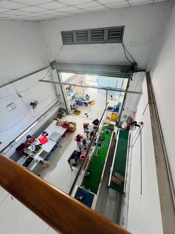 Cho thuê nhà Hiệp thành 13 q12 109m 2Pn 7,5tr ngay công viên