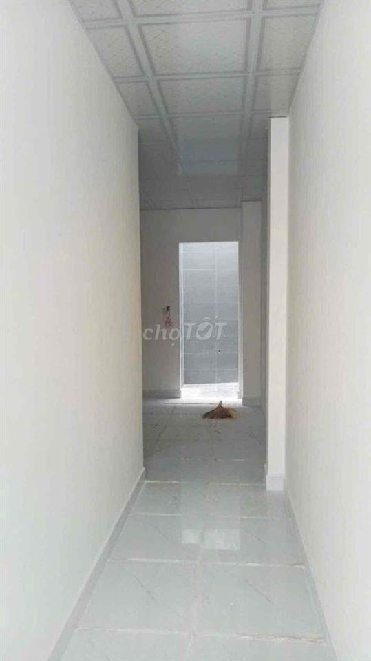 Cho thuê nhà mới xây chưa ai ở mặt tiền Tân thới hiệp 14q12 10tr kdvip