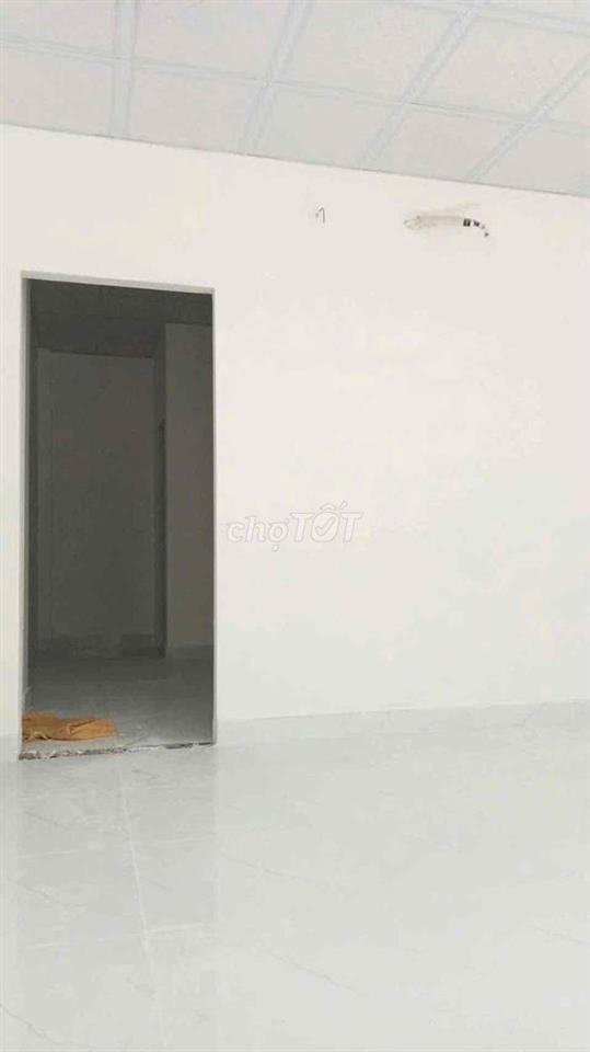Cho thuê nhà mới xây chưa ai ở mặt tiền Tân thới hiệp 14q12 10tr kdvip