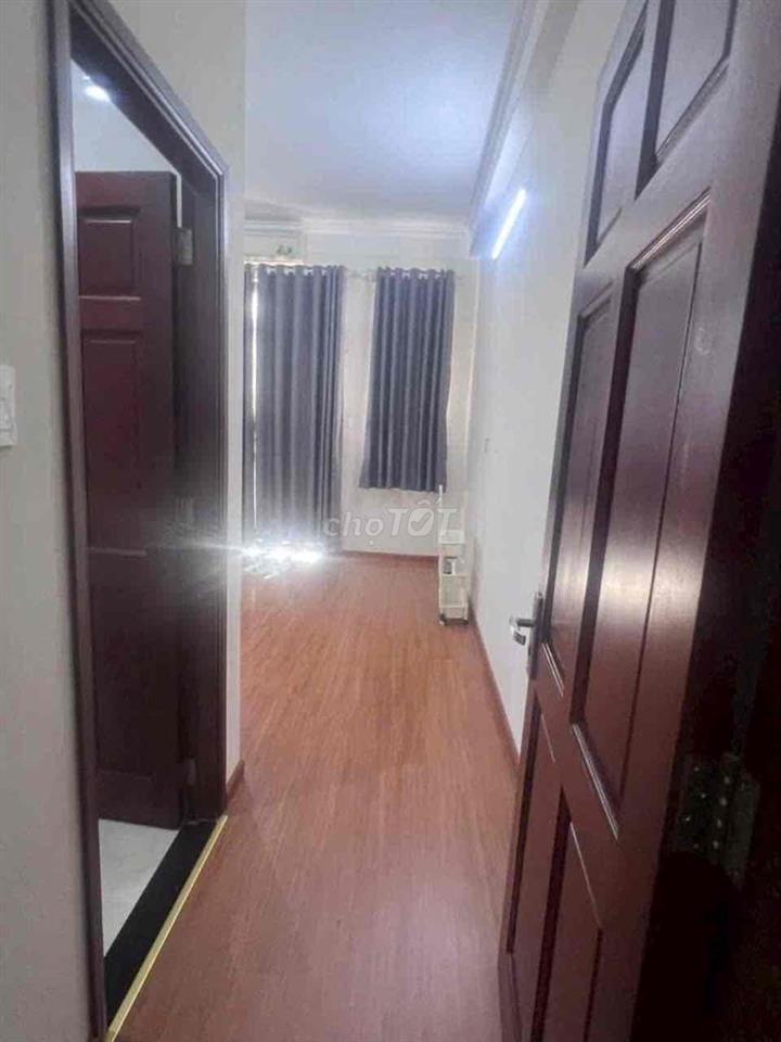 Cho thuê nhà mới keng Hiệp thành q12 hxh đậu cửa về GV 5p 2PN 150m 7tr