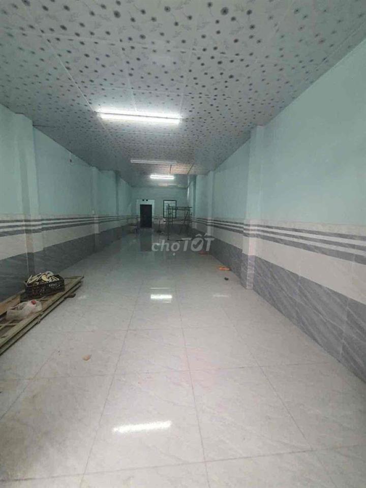 Cho thuê nhà diện tích to 150m hẻm xe tải 9tr mới xây chưa ai ở , may.