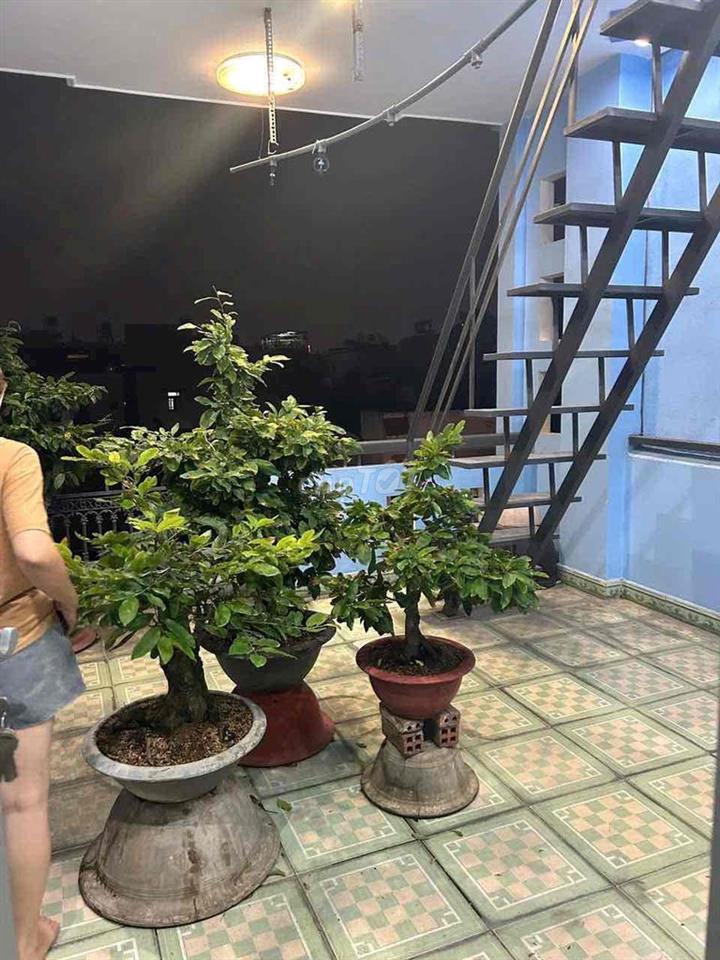 Cho thuê nhà Tân Chánh hiệp 16 q12 2lầu 10tr văn phòng cty kd online